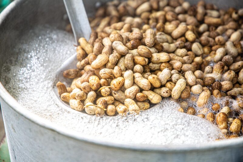 Holmes Co, Peanuts